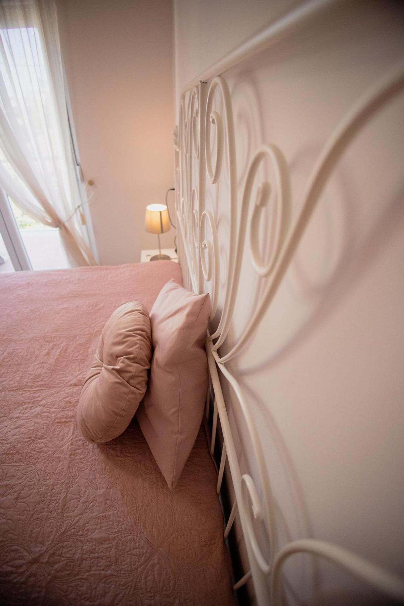 Valentini's Uptown Flat Apartment