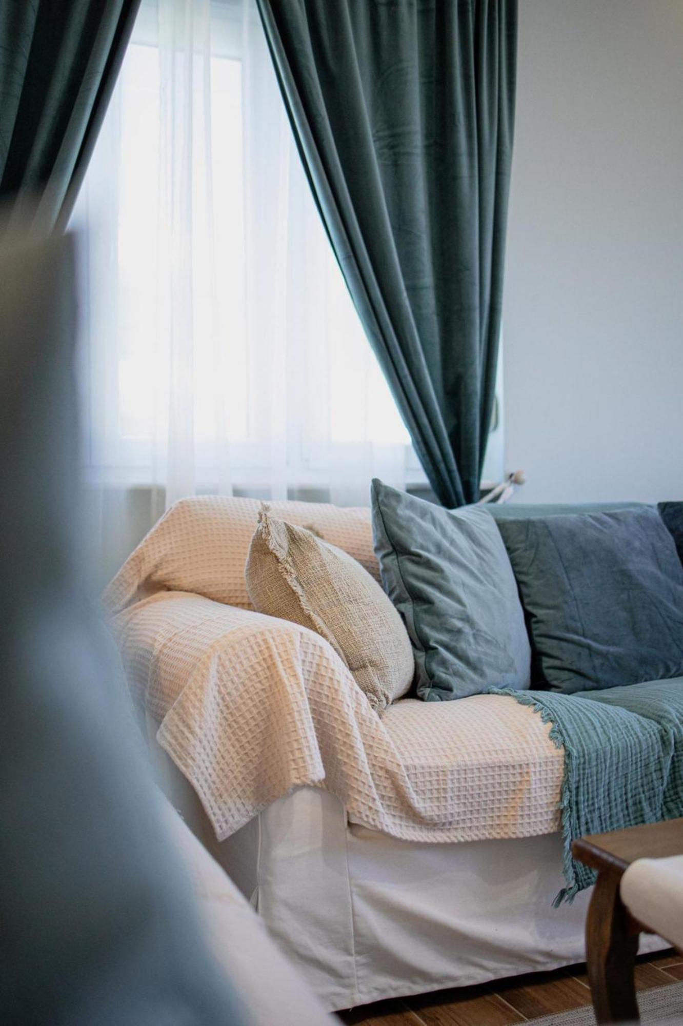 Valentini's Uptown Flat Apartment *