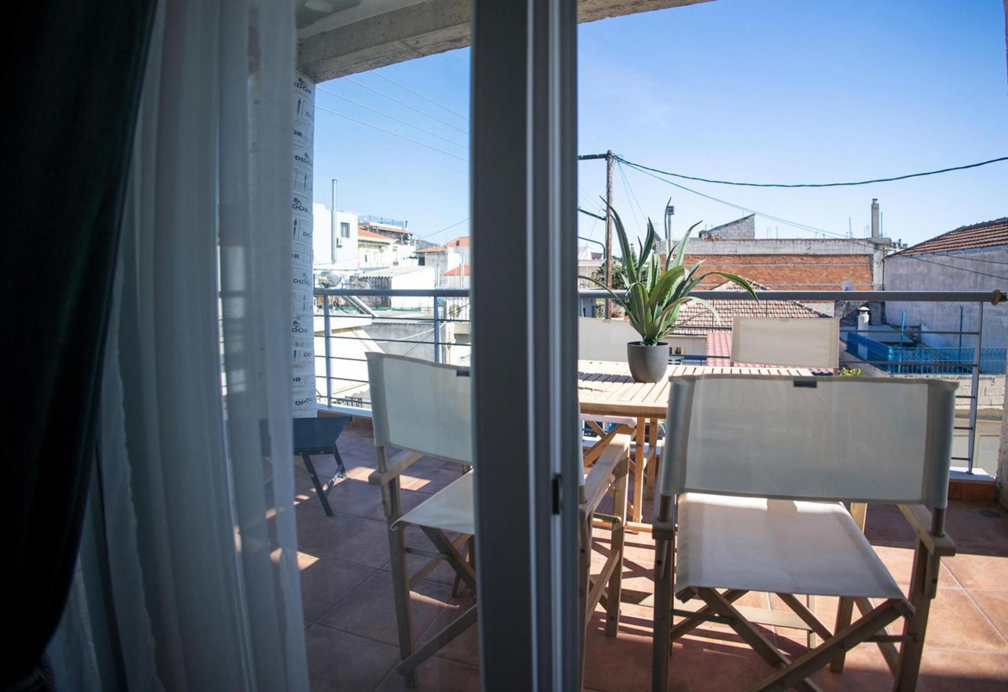 Valentini's Uptown Flat