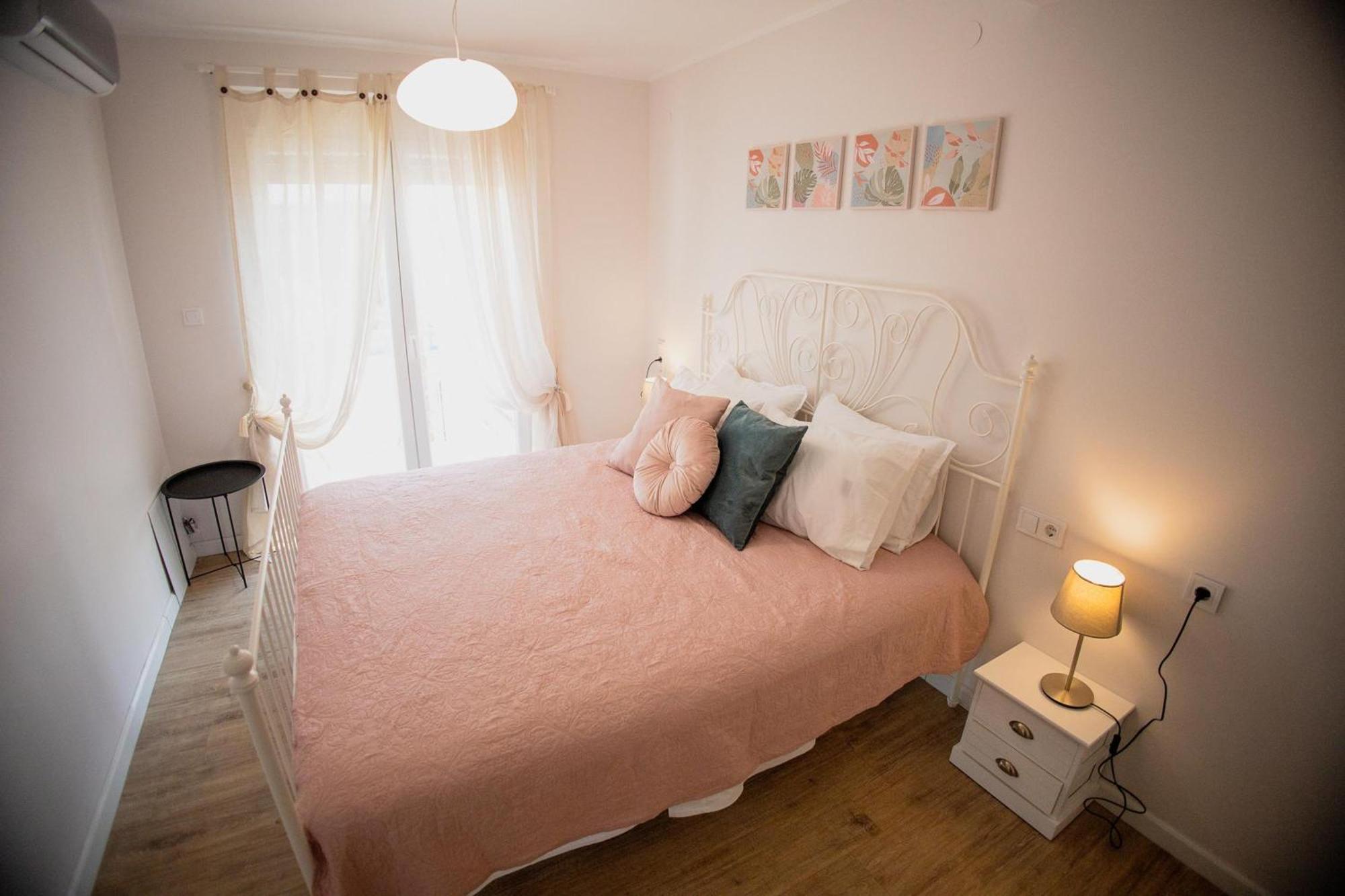 Valentini's Uptown Flat Apartment *